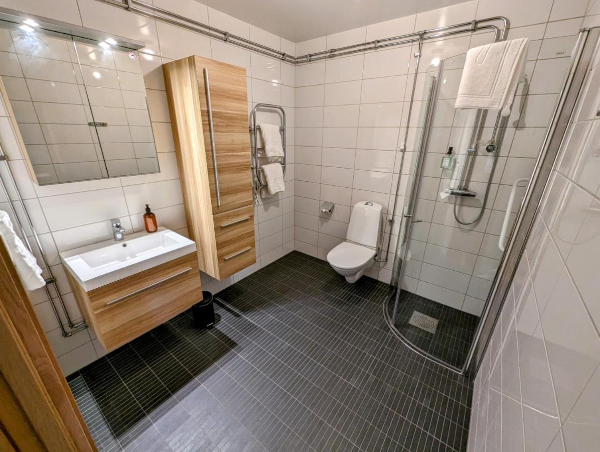 Hotell Bro Kristinehamn Exterior foto